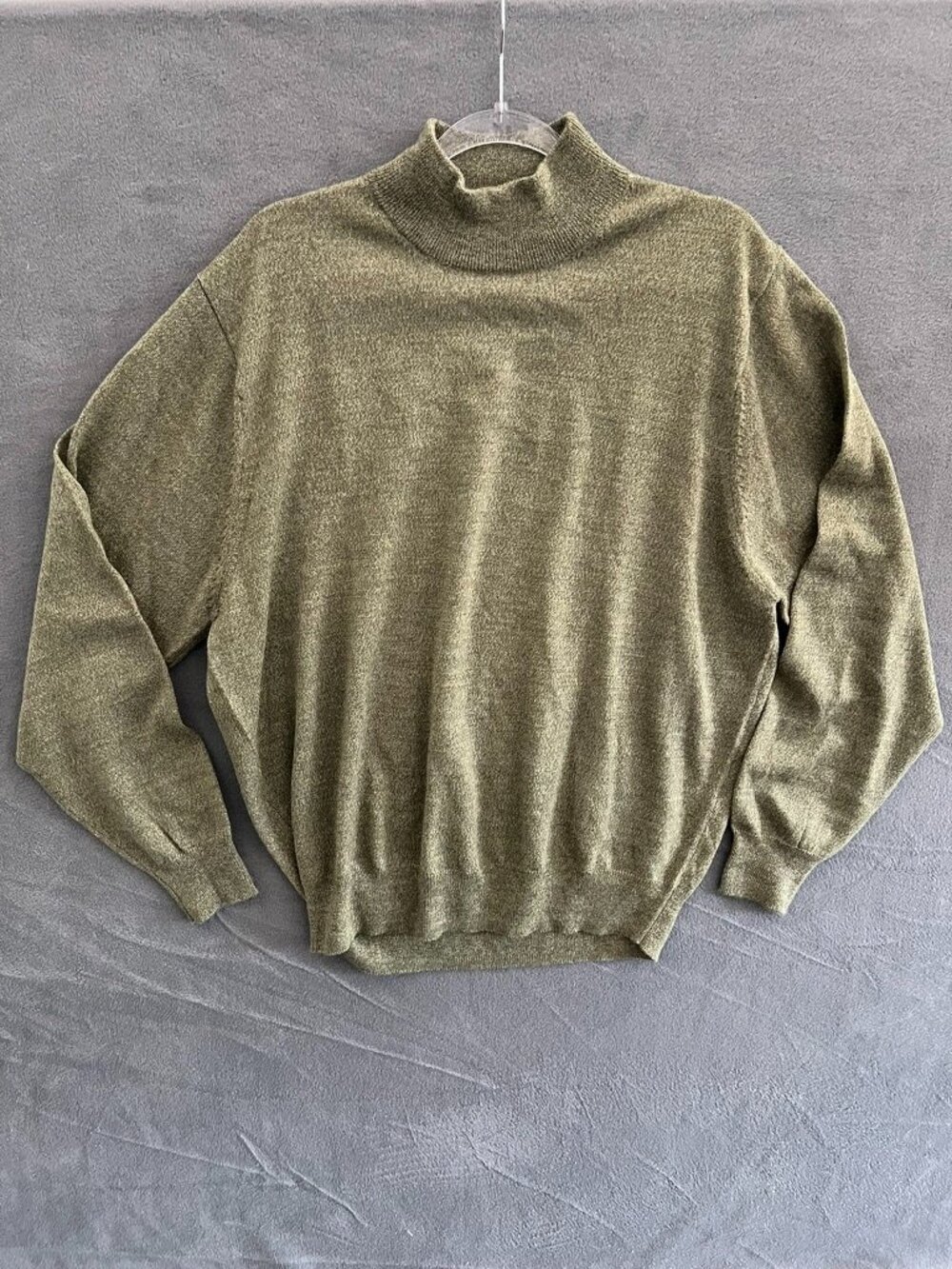 Jos A Bank Signature Collection 100% Merino Wool Mock Neck Sweater - L